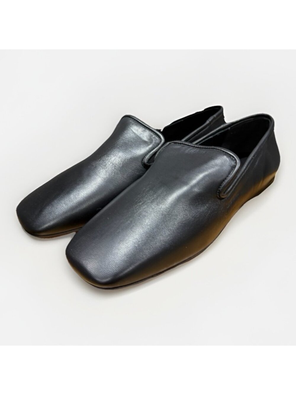Everlane Italian Leather Day Loafer in BLACK size 7 Women's Slip-on Flat